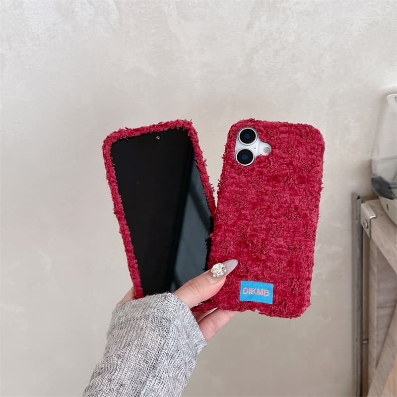 Angora Red Fuzzy Phone Case fo - Apple Iphone 15 ulasan dan harga